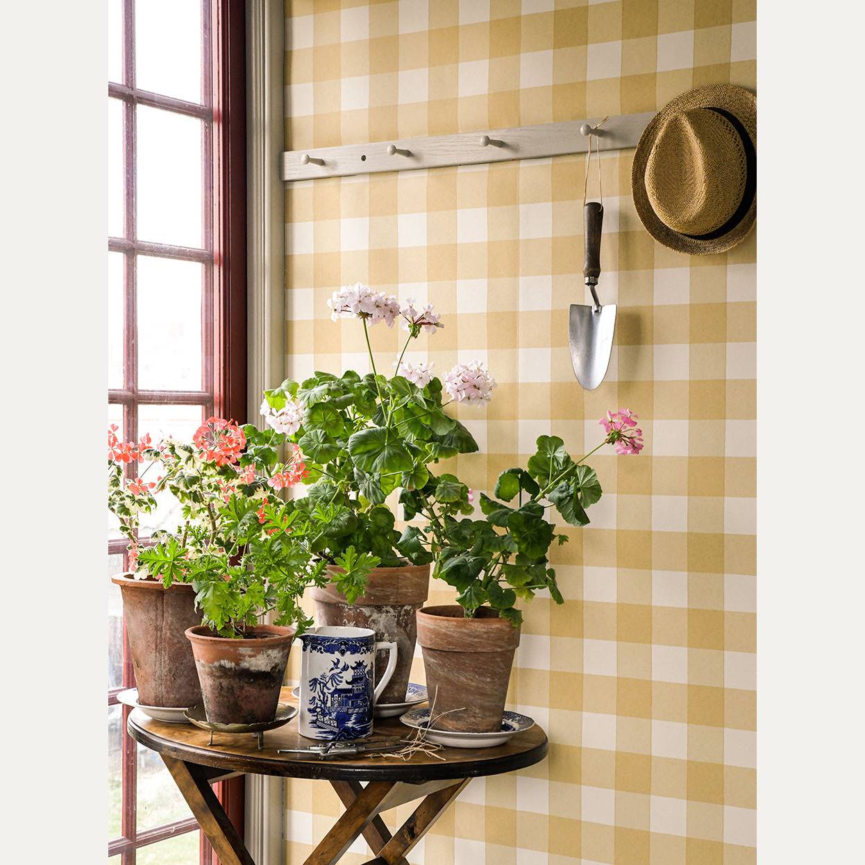 Tapetti Picnic Beige 20-32  (Långelid / Von Brömssen)